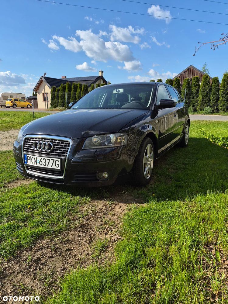 Audi A3 Sportback - 1