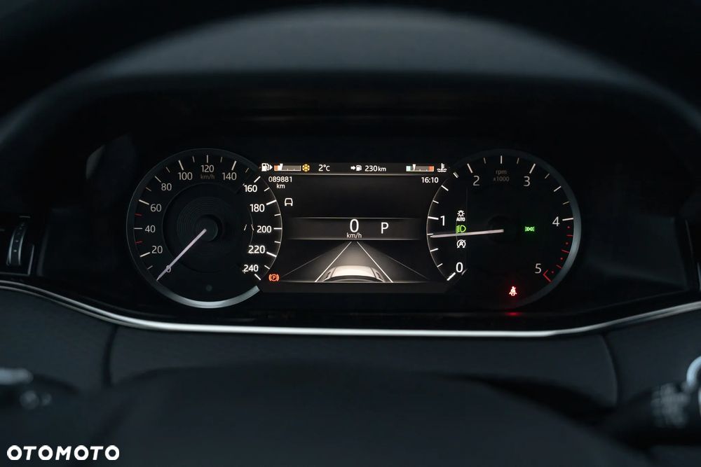 Land Rover Range Rover Evoque - 17