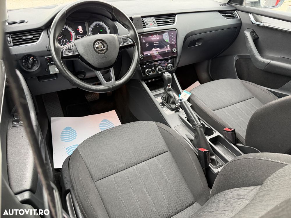 Skoda Octavia - 20