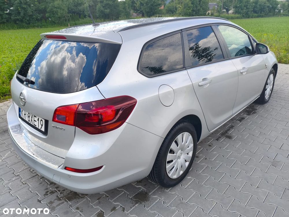 Opel Astra 1.4 T Enjoy EU6 - 5