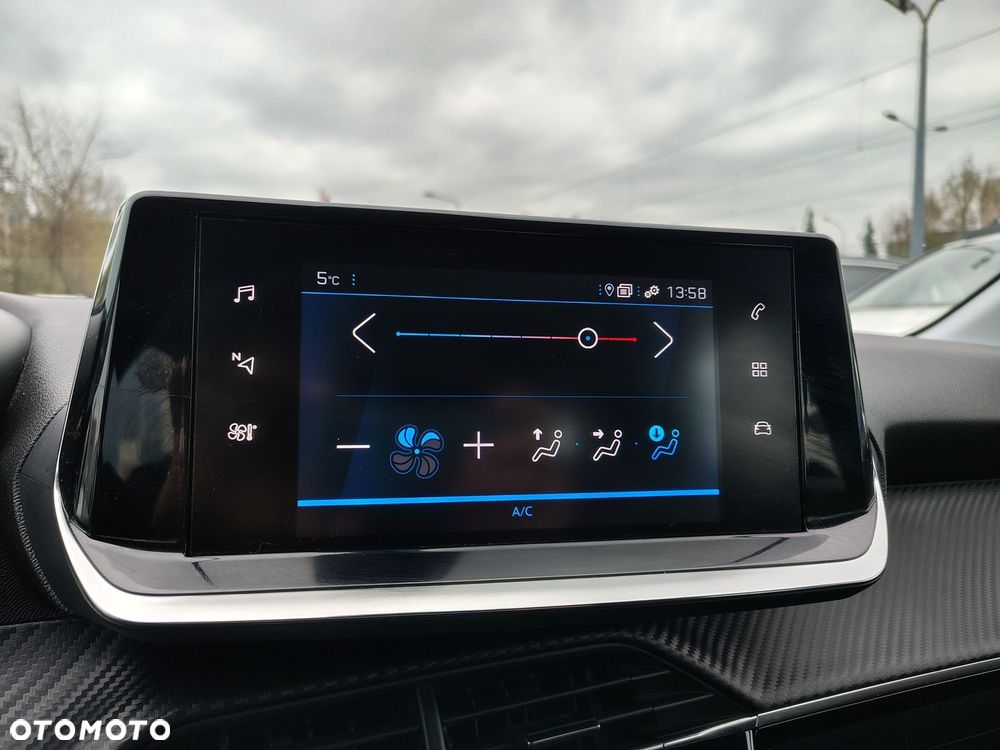 Peugeot 208 1.2 PureTech Active S&S - 23