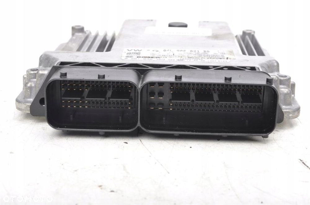 AUDI A4 B8 2.0 TDI STEROWNIK SILNIKA 04L906021BQ - 3