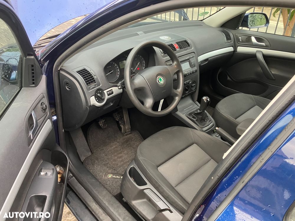 Skoda Octavia - 20