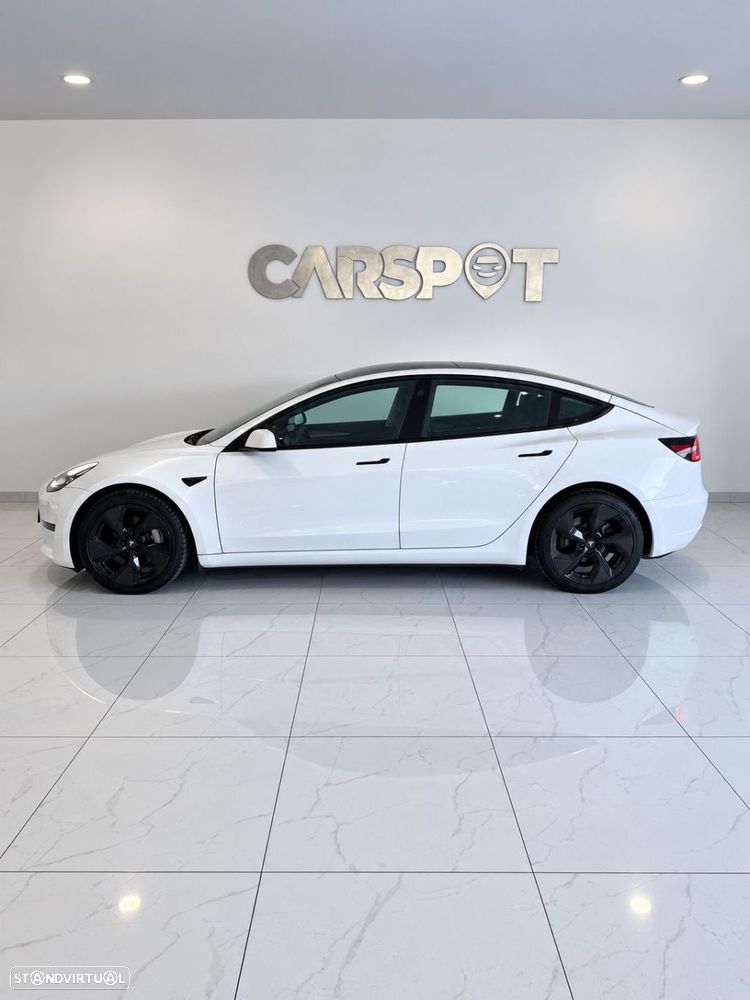 Tesla Model 3 - 33