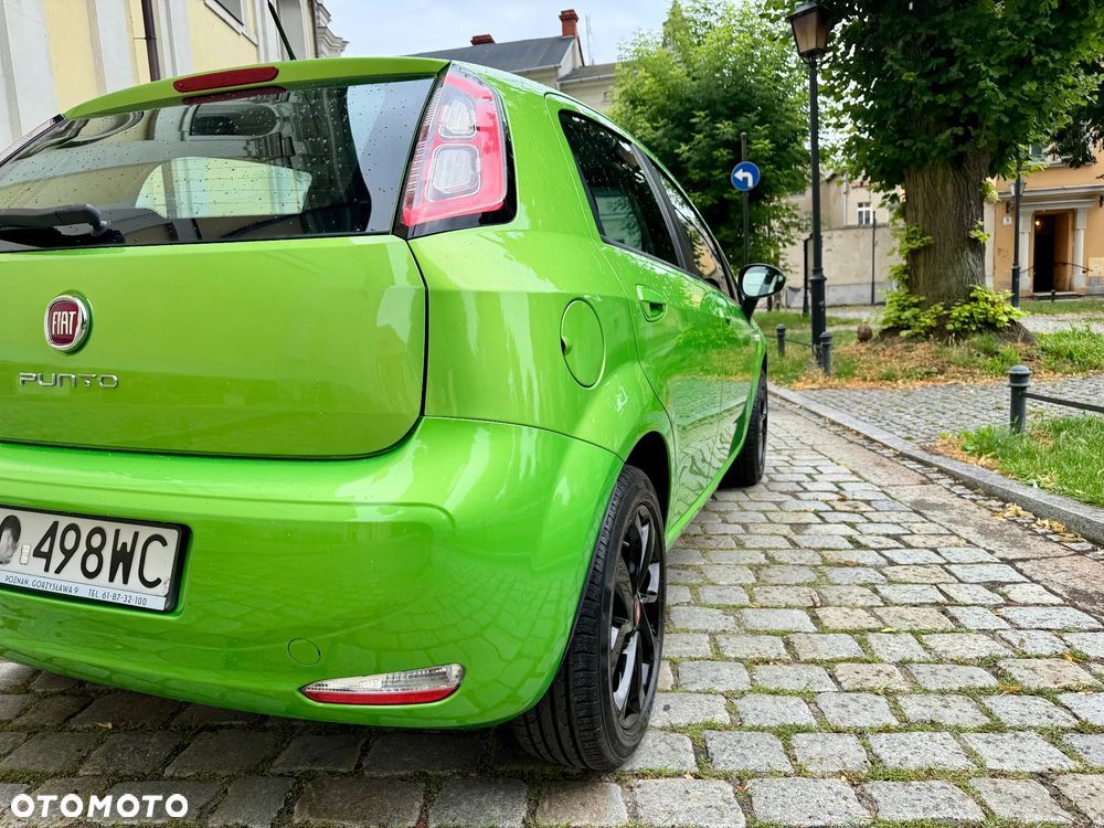 Fiat Punto 1.4 Young - 22