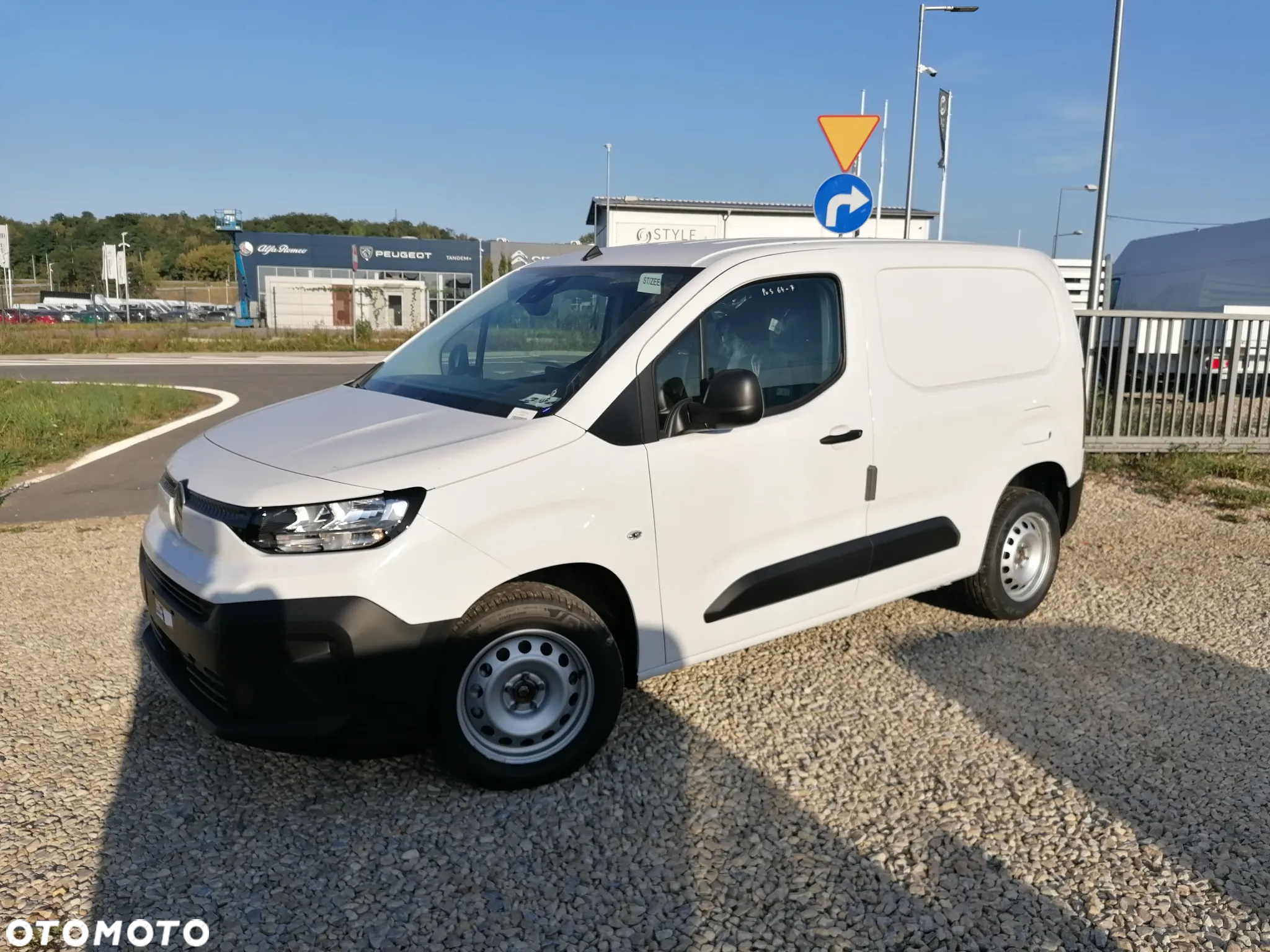 Citroën Berlingo Furgon M 1000 kg 1.5 HDi 100KM !! OD RĘKI !! - 2