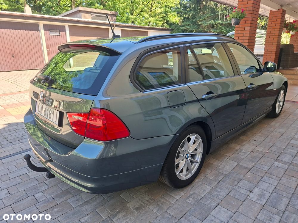 BMW Seria 3 320d DPF - 3