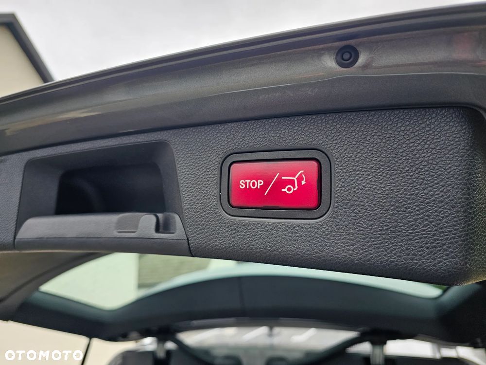 Mercedes-Benz GLK - 37