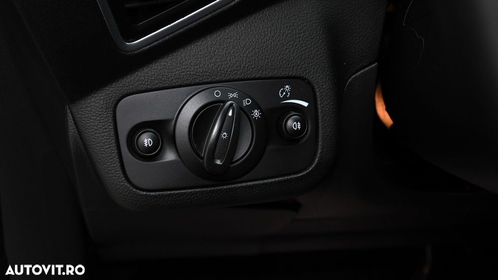 Ford Kuga 2.0 TDCi 4x4 Aut. Titanium - 17