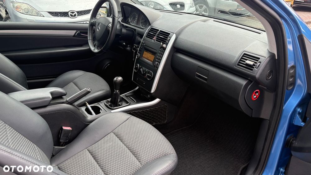 Mercedes-Benz Klasa A 170 Avantgarde - 13