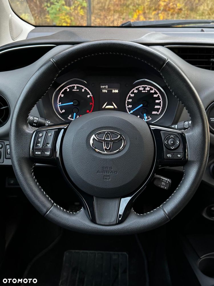 Toyota Yaris - 8