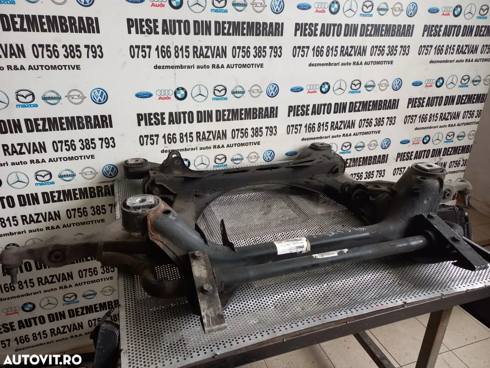 Jug Cadru Motor Audi Q7 4L An 2006-2007-2008-2009-2010-2011-2012-2013-2014-2015 Cod 7L - Dezmembrar - 4