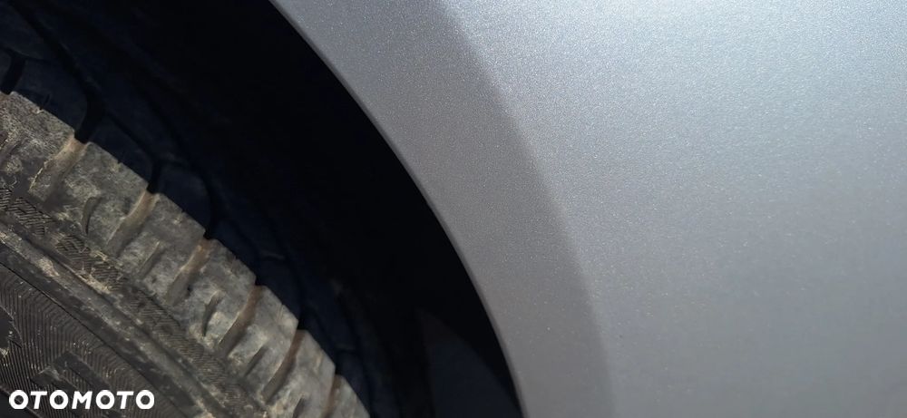 VW Polo 9N Lift 05- Zderzak Przód Przedni Kod Lakieru LA7W - 6