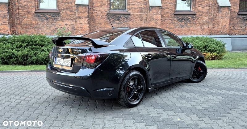 Chevrolet Cruze 1.8 LT+ - 11