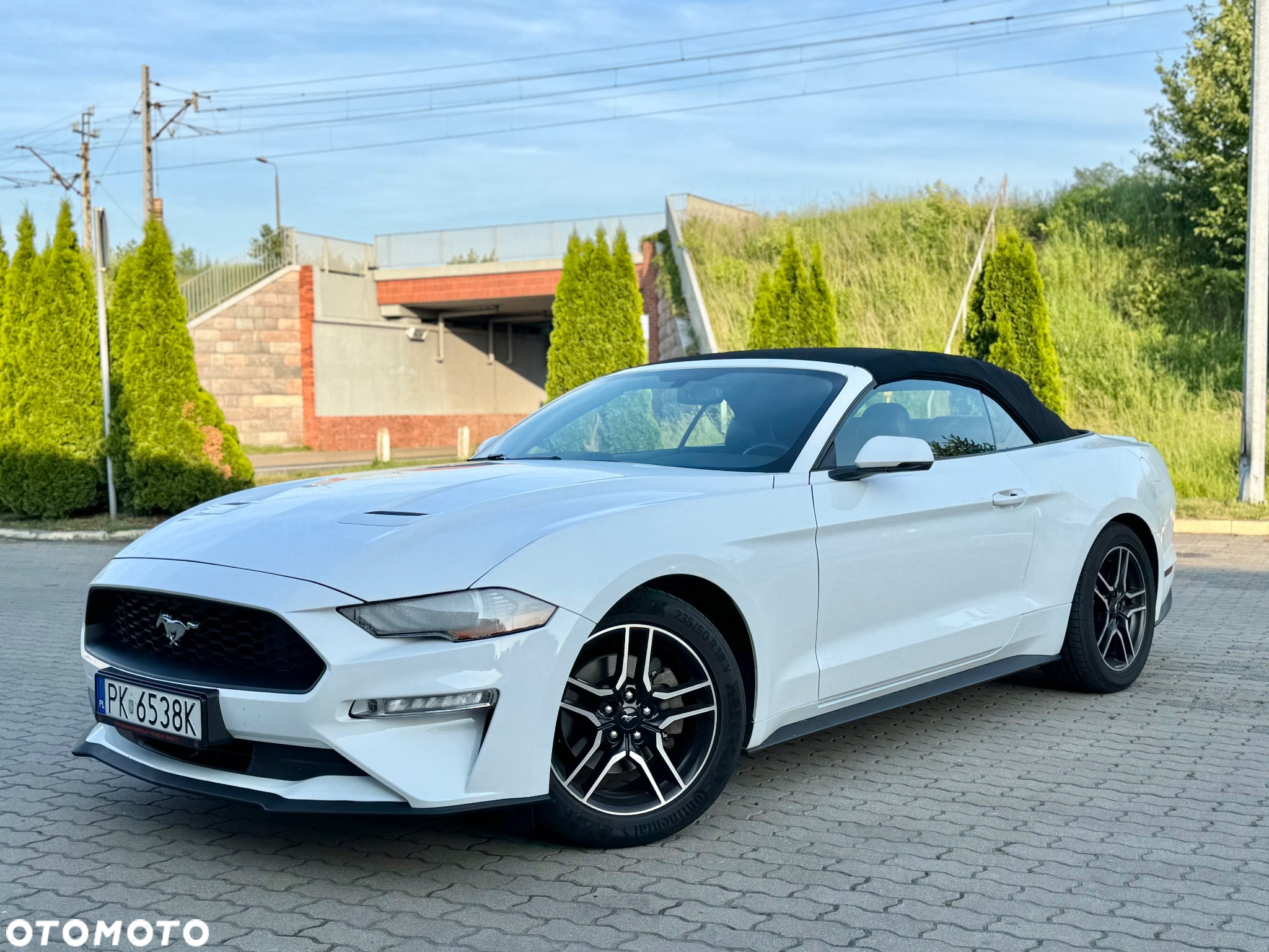 Ford Mustang 2.3 EcoBoost - 8