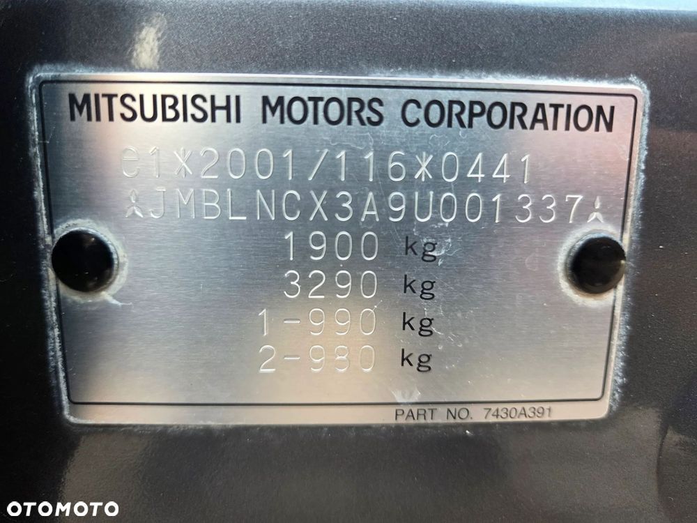 Mitsubishi Lancer - 8