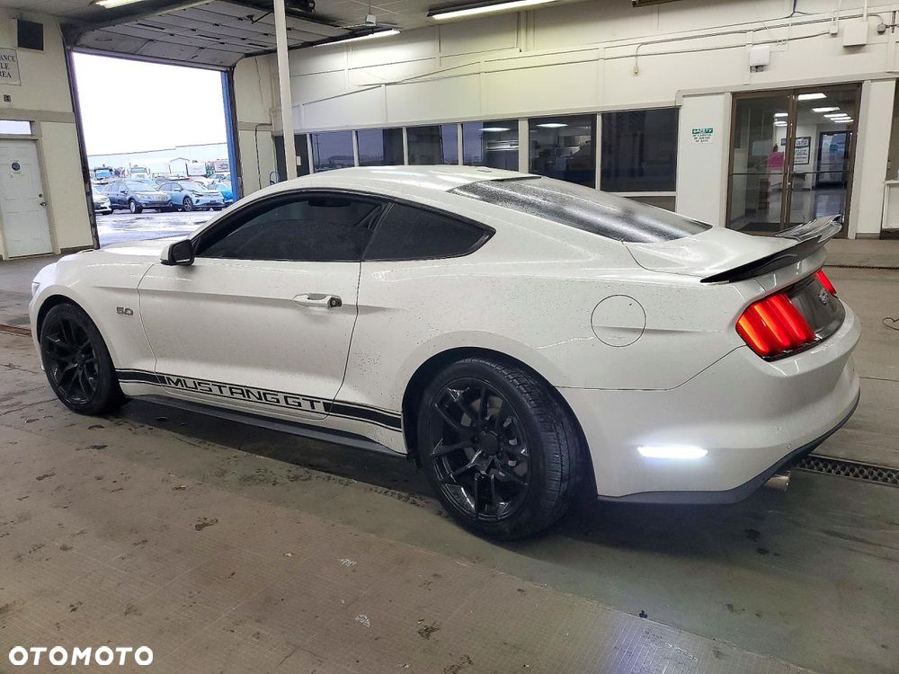 Ford Mustang 5.0 Ti-VCT V8 GT - 4