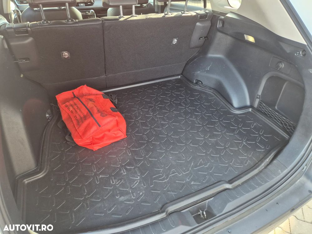 Toyota RAV4 2.5 VVT-iE 4x4 Luxury - 21