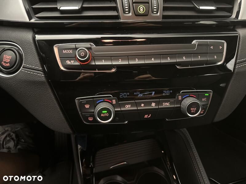 BMW X2 sDrive18i - 16