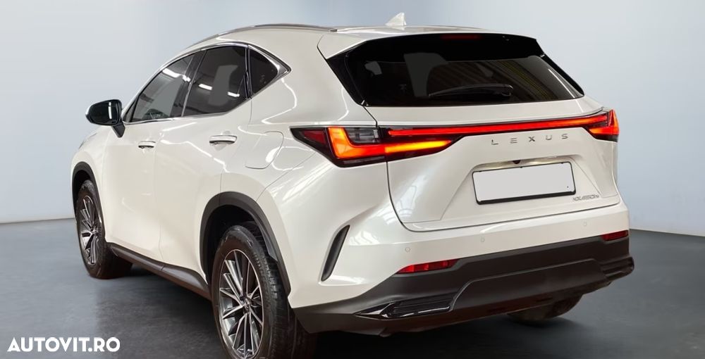 Lexus Seria NX 450h+ E-FOUR Executive Line - 4