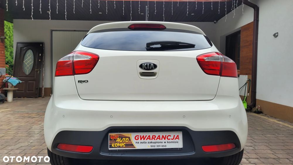 Kia Rio 1.4 Dream Team Edition - 27