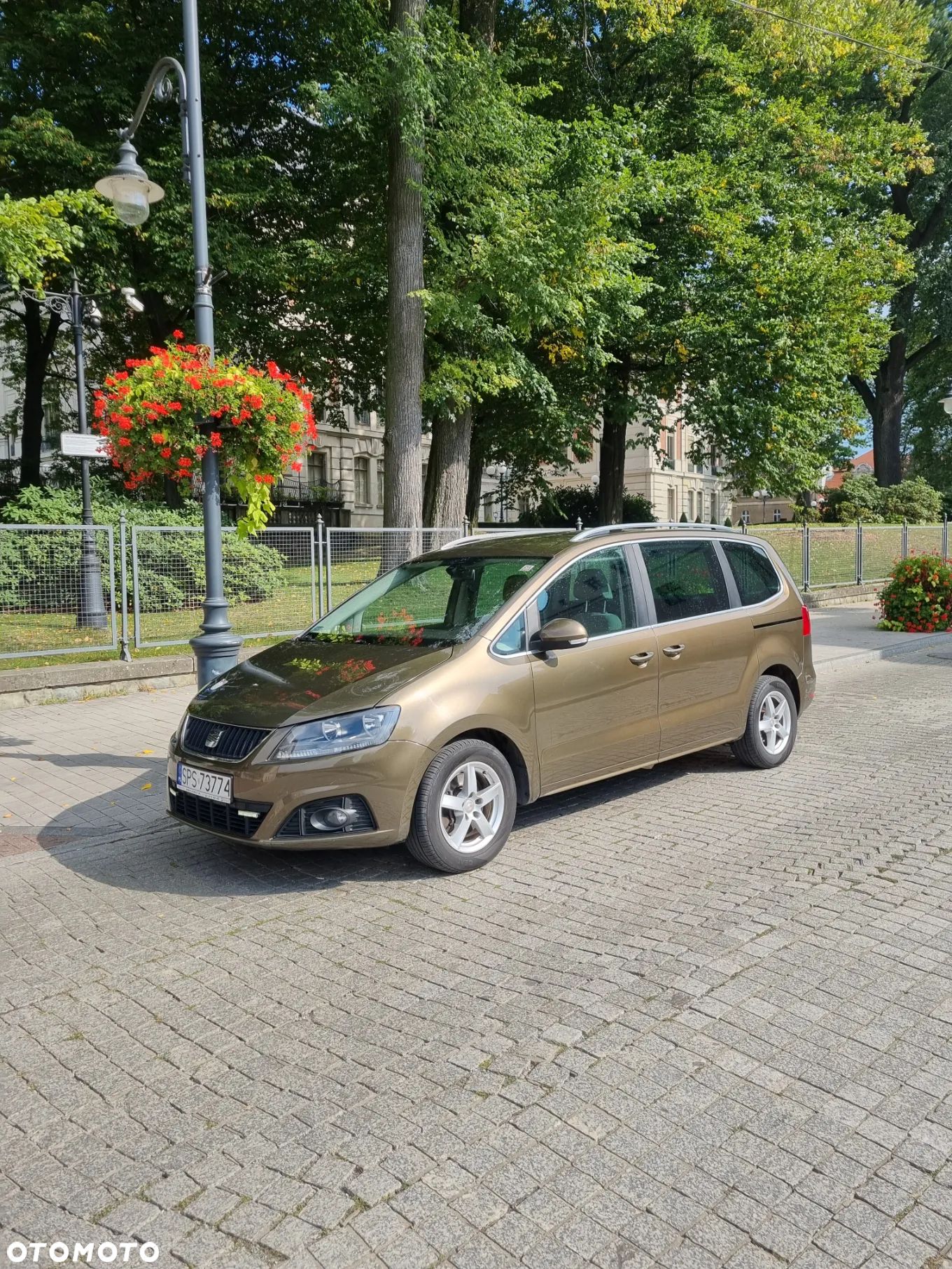 Seat Alhambra 2.0 TDI Style - 1
