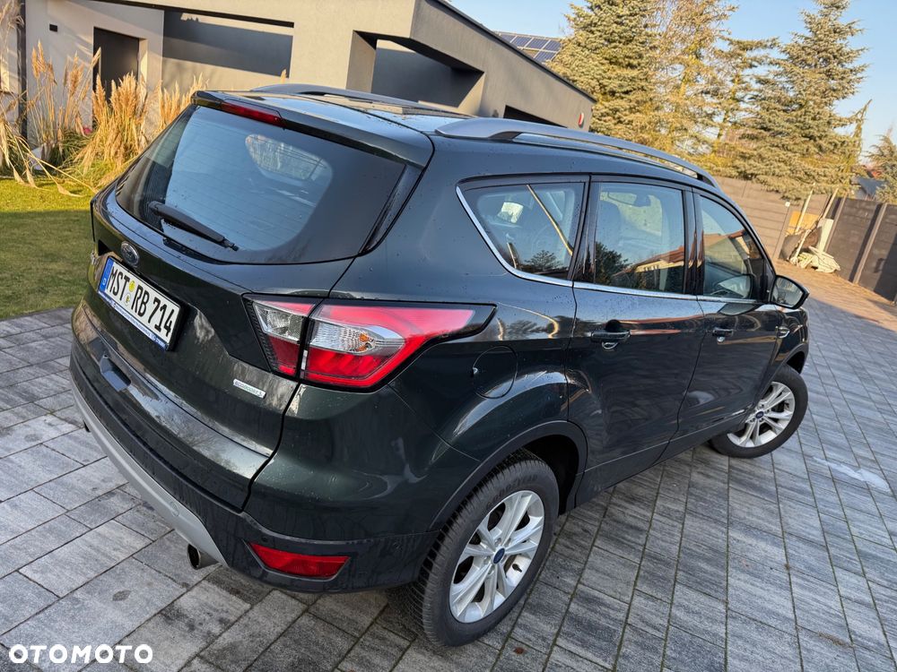 Ford Kuga 1.5 EcoBoost 2x4 Titanium - 22