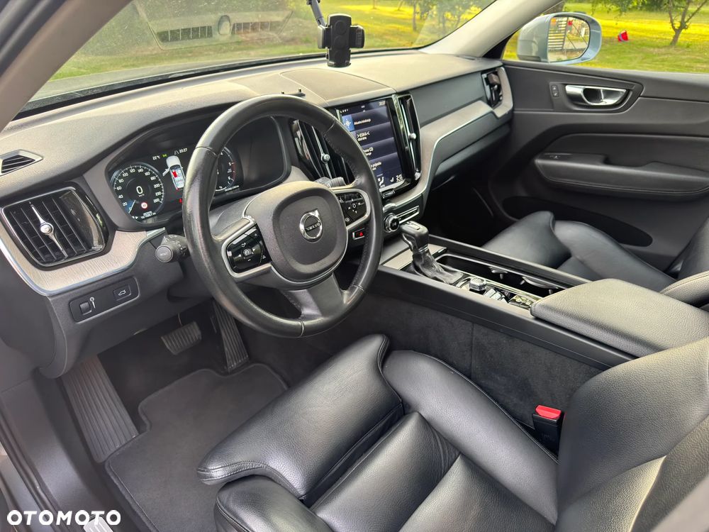 Volvo XC 60 D4 AWD Geartronic Inscription - 5