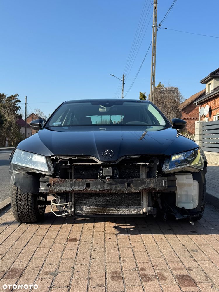 Skoda Superb 2.0 TDI 4x4 L&K DSG - 5