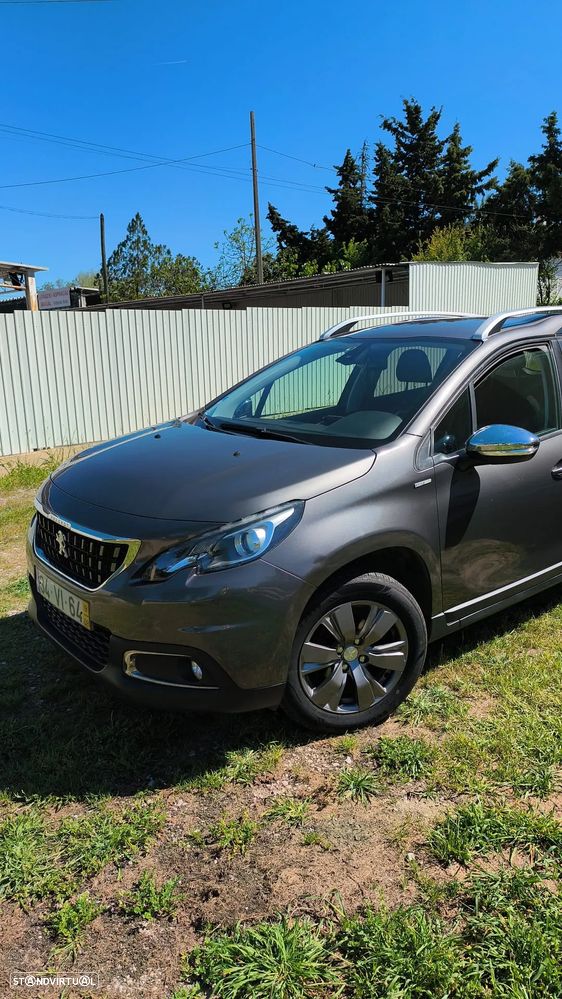 Peugeot 2008 - 1
