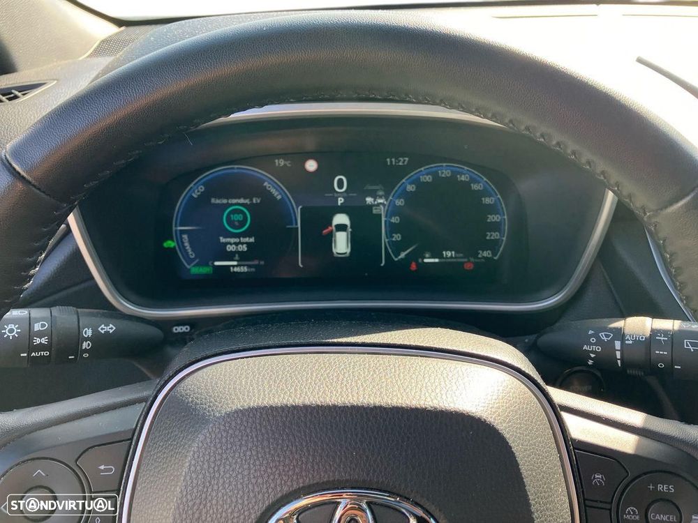 Toyota Corolla Cross 1.8 Hybrid Luxury - 14