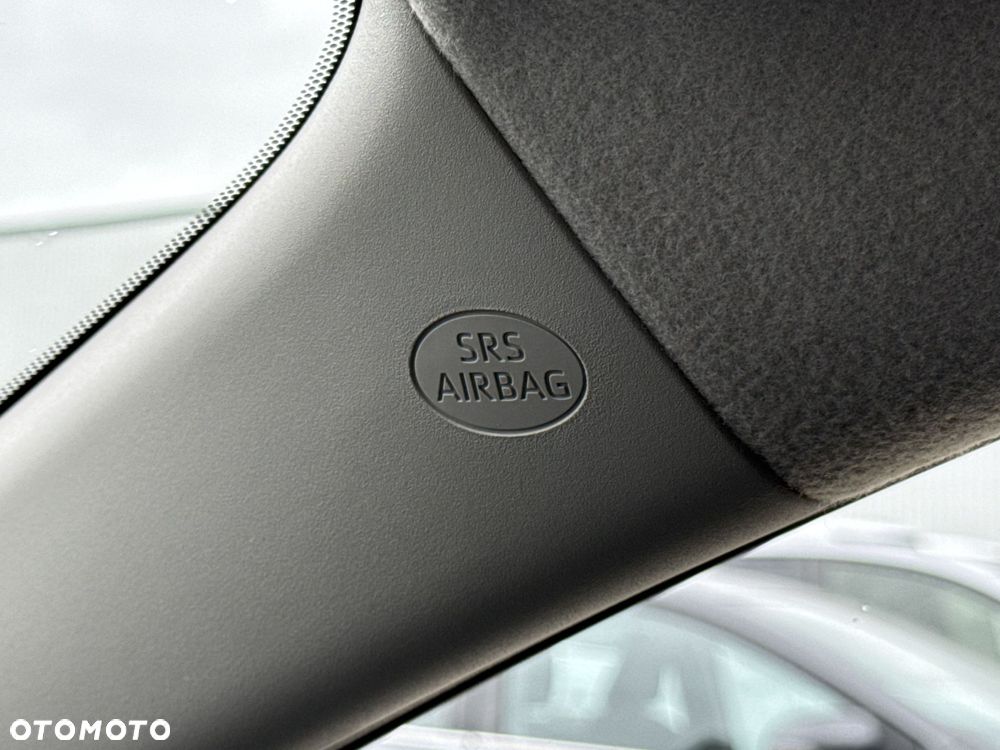 Toyota Yaris Hybrid 1.5 Comfort - 23