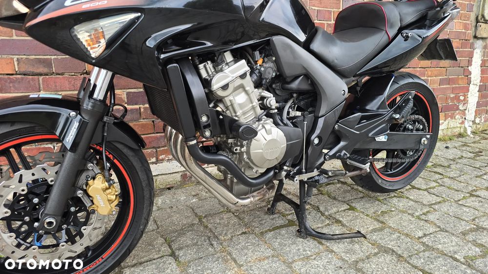 Honda CBF - 8