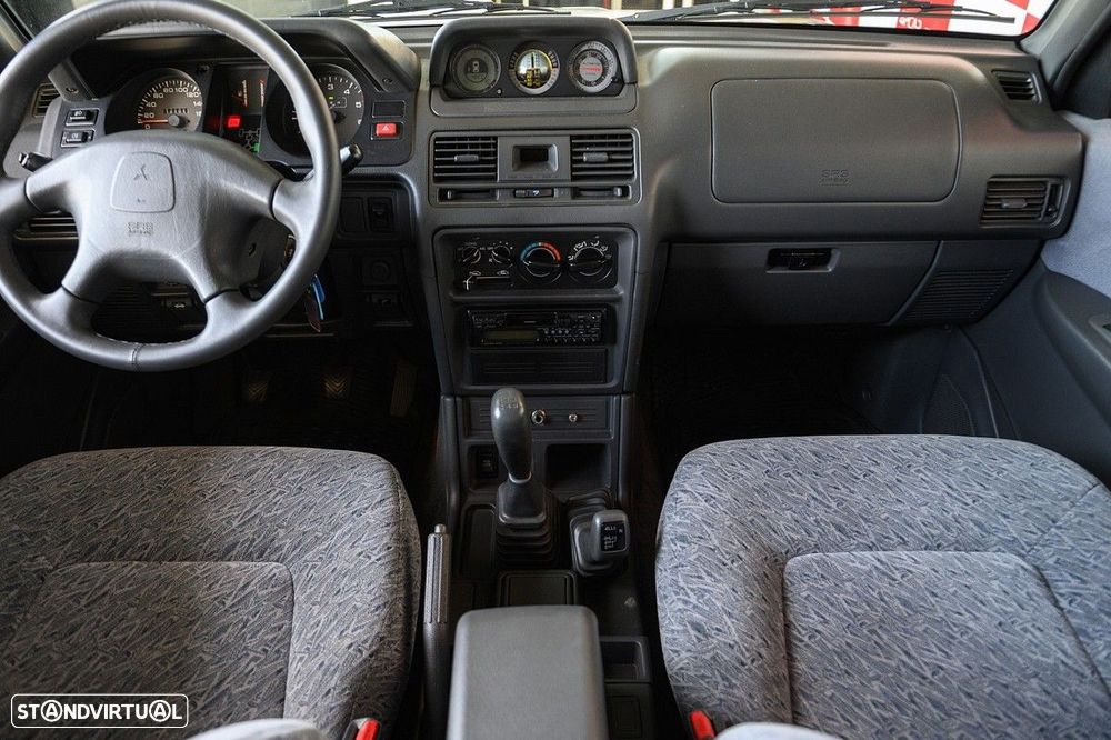 Mitsubishi Pajero 2.8 TD GLS - 46