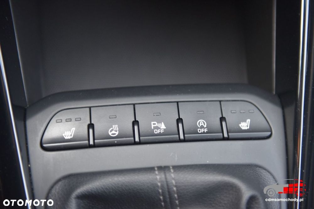 Kia Stonic - 31