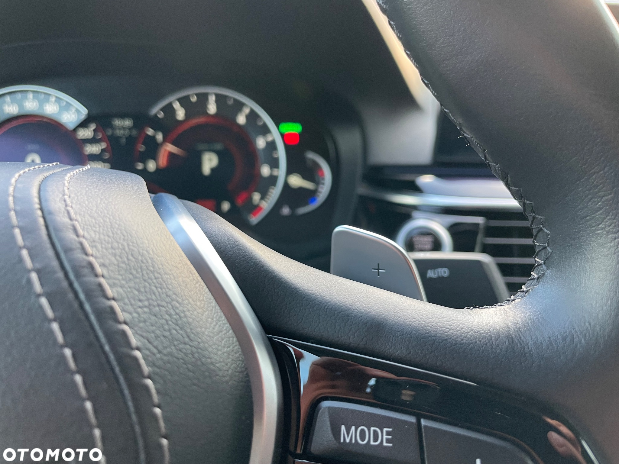 BMW Seria 5 530i xDrive Sport Line sport - 28