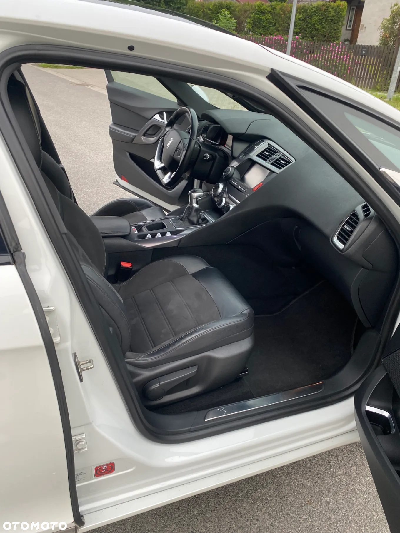 DS Automobiles DS 5 - 4