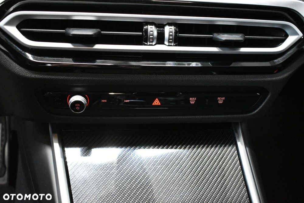 BMW Seria 3 - 22