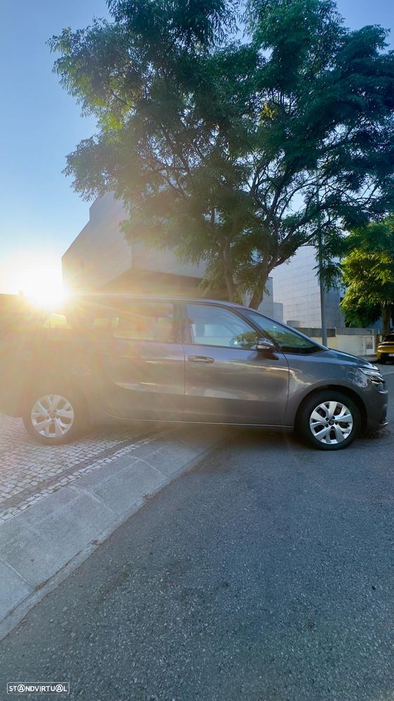 Citroën C4 Spacetourer PureTech 130 Stop&Start EAT8 SHINE - 4
