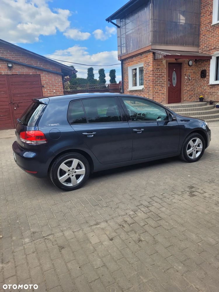 Volkswagen Golf 1.2 TSI Team - 8