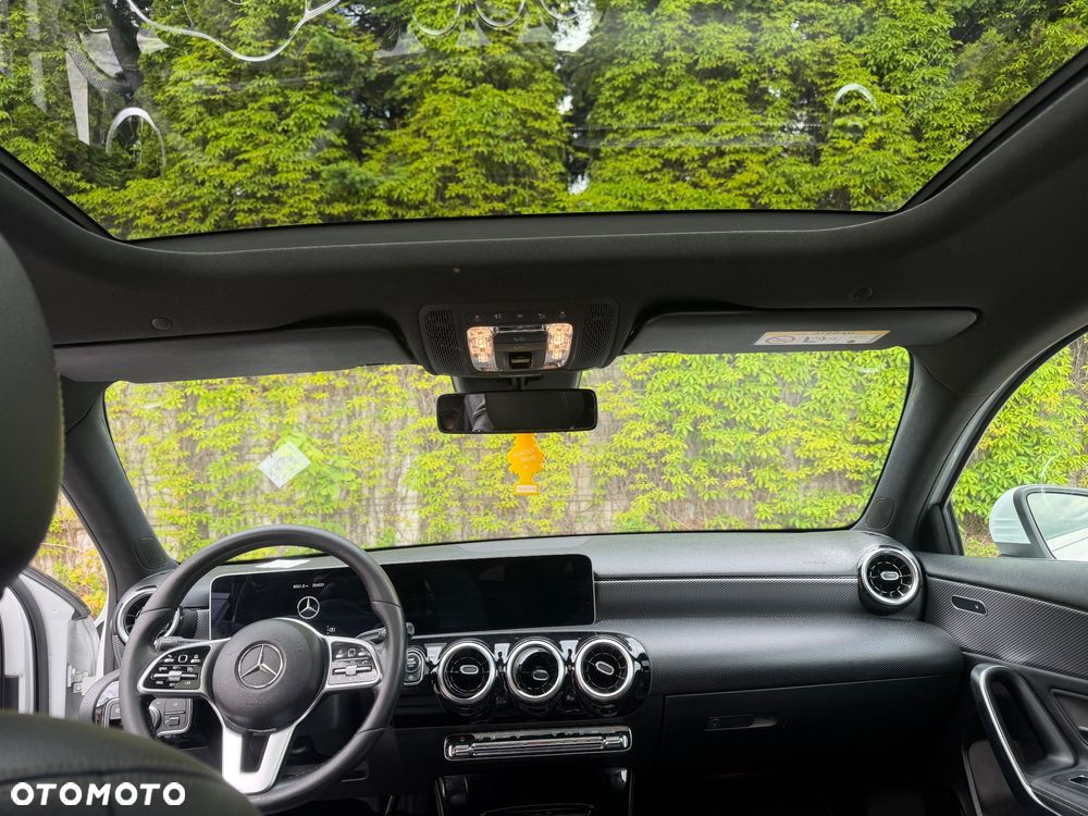 Mercedes-Benz Klasa A 180 d Edition 1 7G-DCT - 9