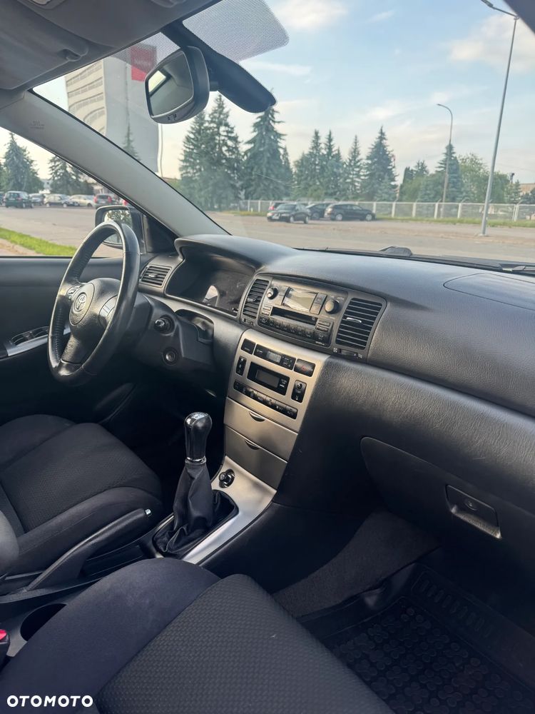 Toyota Corolla 1.6 VVT-i Prestige - 10