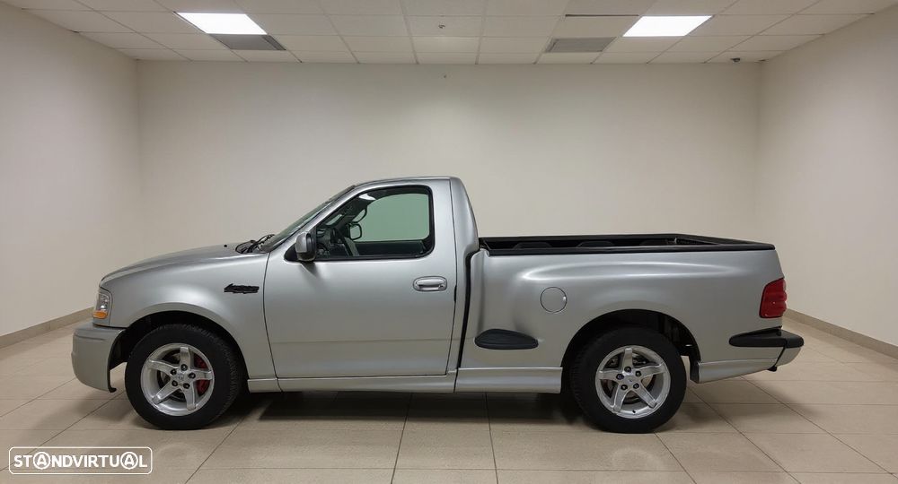 Ford F-150 - 2