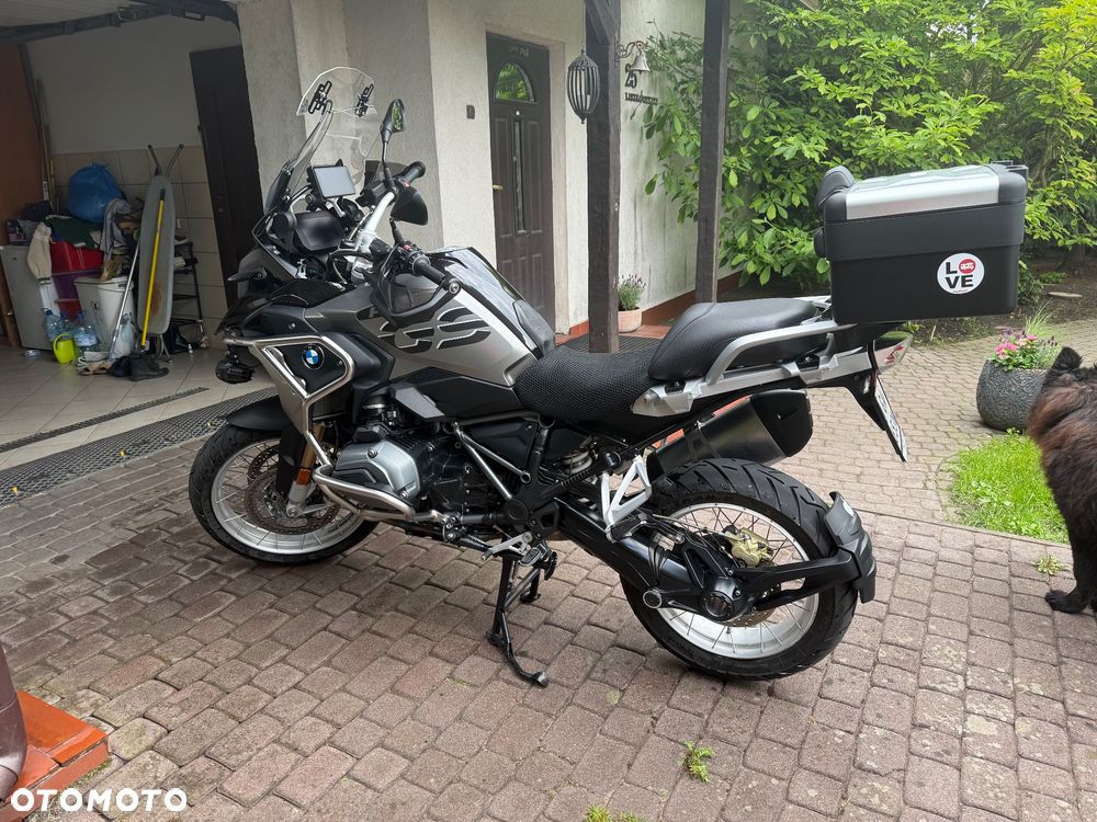 BMW R - 16