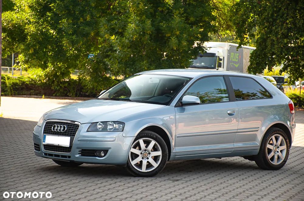 Audi A3 3-drzwiowe 1.6 Ambiente - 15