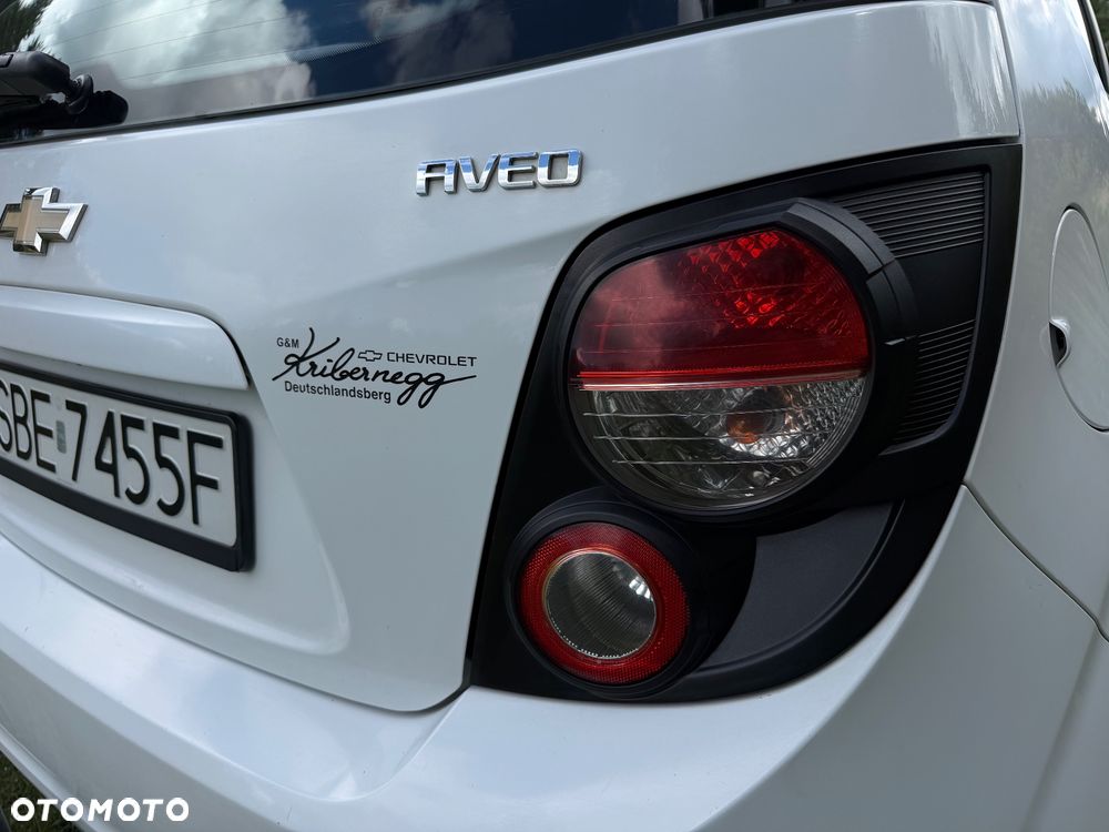 Chevrolet Aveo 1.2 LT - 11