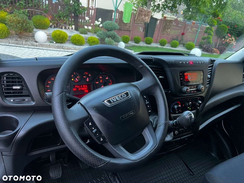 Iveco Daily Max 7 -osobowe - 35