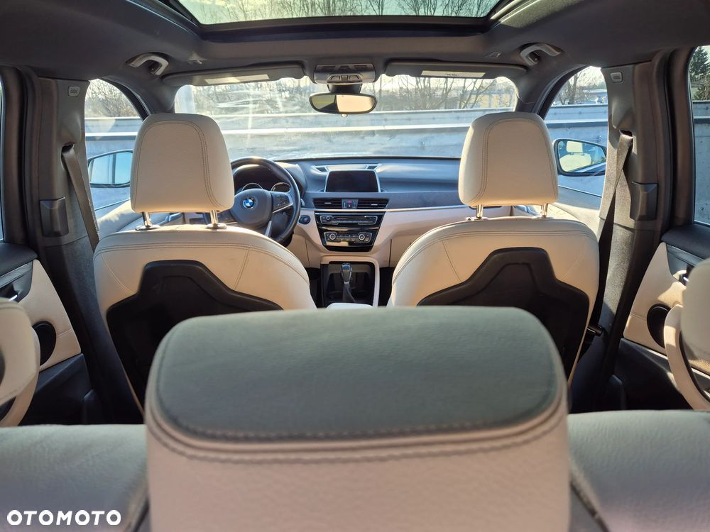 BMW X1 xDrive25i xLine - 21