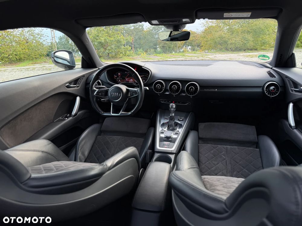 Audi TT Coupé 2.0 TDI Quattro S tronic - 4