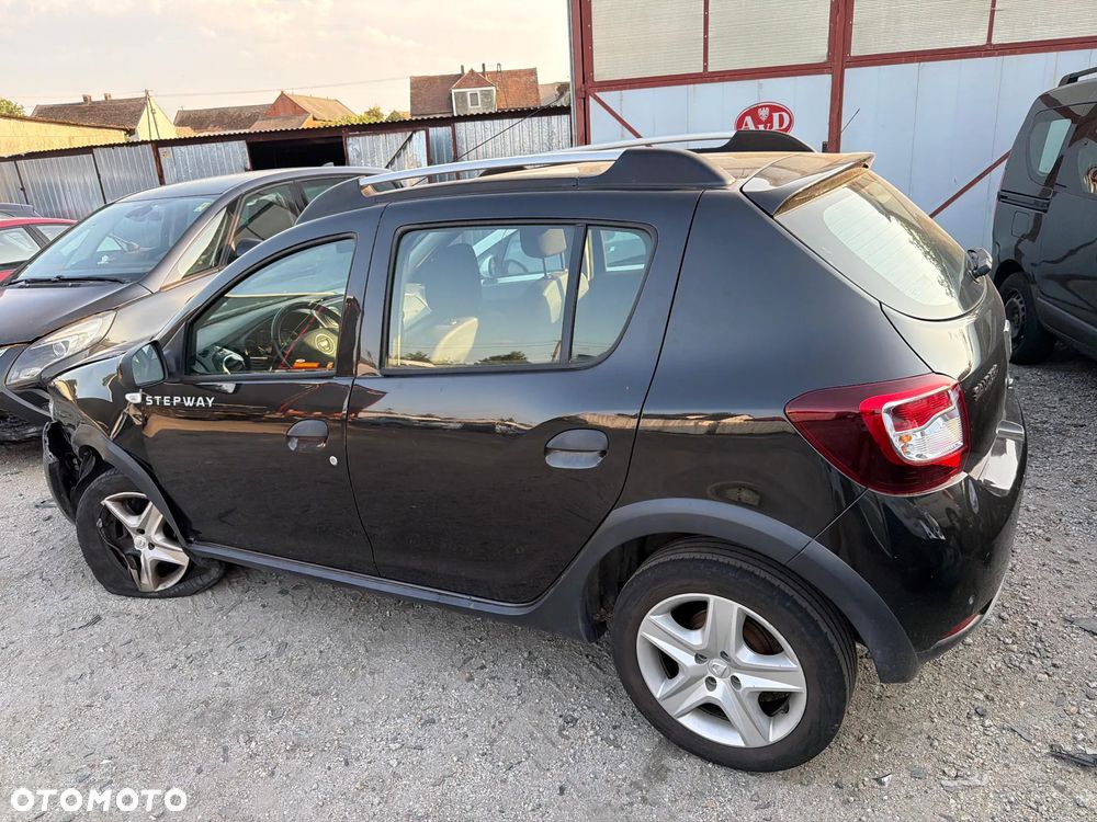 Dacia Sandero Stepway TCe 90 (S&S) Celebration - 5